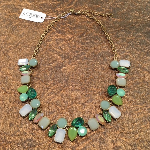 NWT J.Crew Green Statement Necklace - Picture 2 of 5